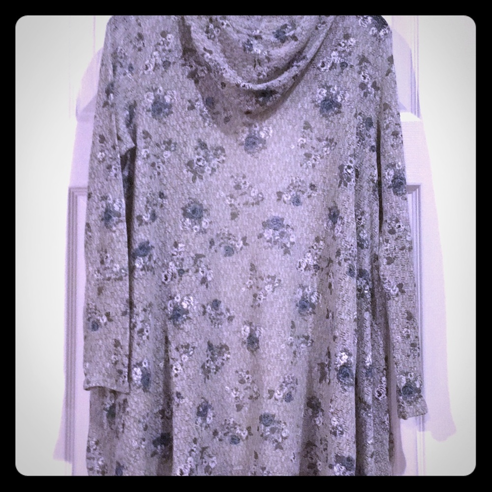 Freshman Gray Cardigan with Blue Roses & Hood